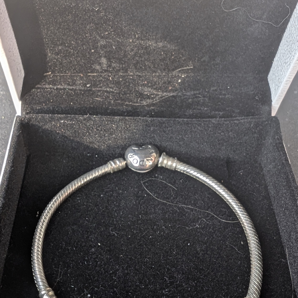 Pandora Silver Heart Clasp Bracelet